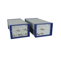 E-651 • E-614 压电放大器/伺服控制器. 参数说明