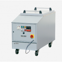 TOOL-TEMP 调理浴槽TT-100型，调节槽允许水和蒸汽温度高达90°C
